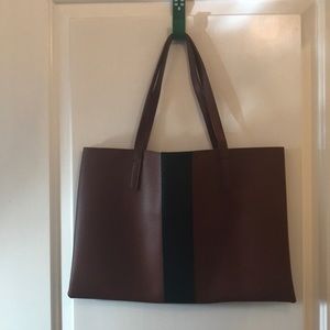 Vince Camuto tote bag